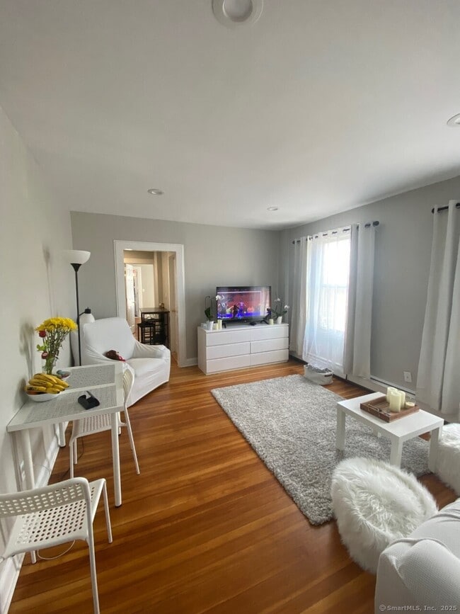 Photo - 221 Park Rd Apartment Unit 2W