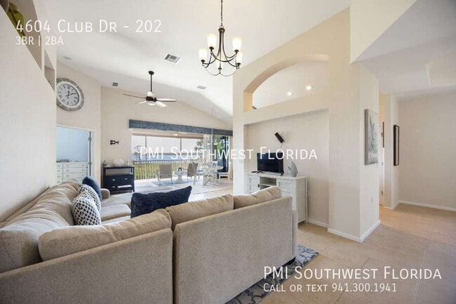 Photo - 4604 Club Dr Unit 202