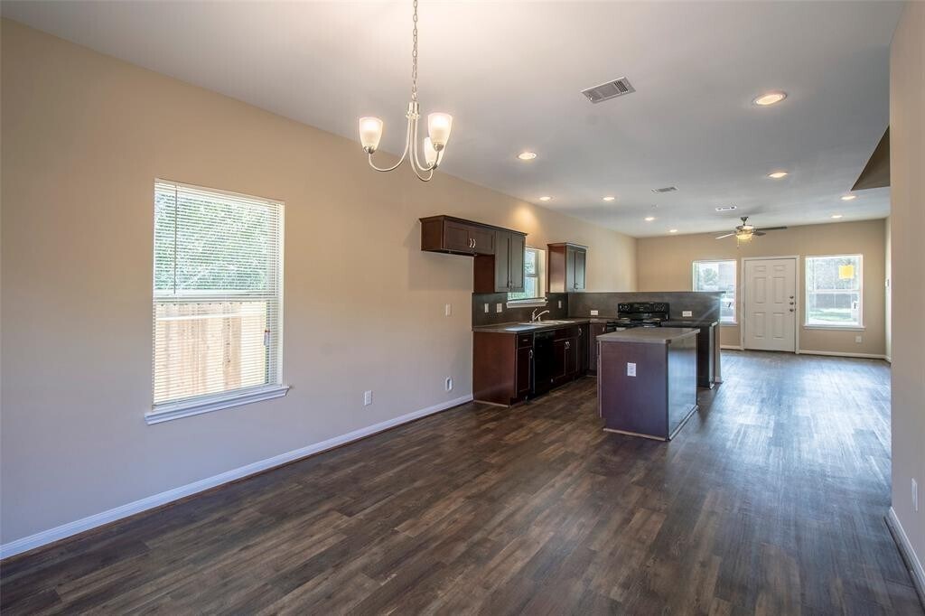 Photo - 8530 Homewood Ln