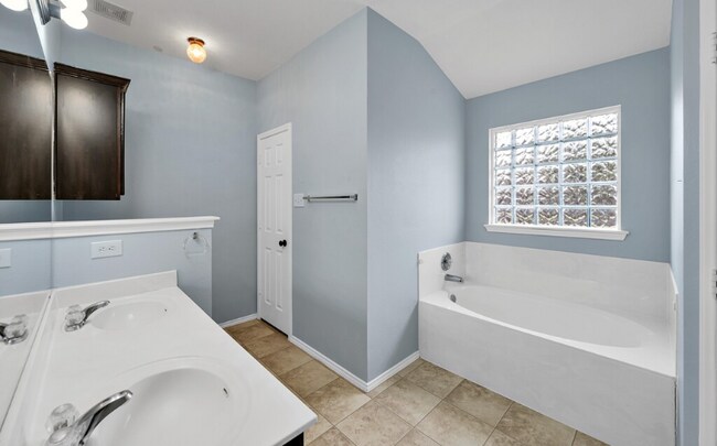 Photo - 6533 Tierra Dr