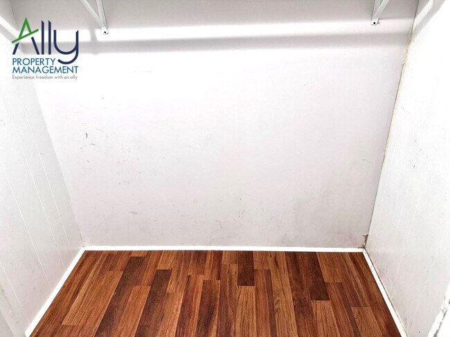 Photo - 648 Ivy Hill Ln