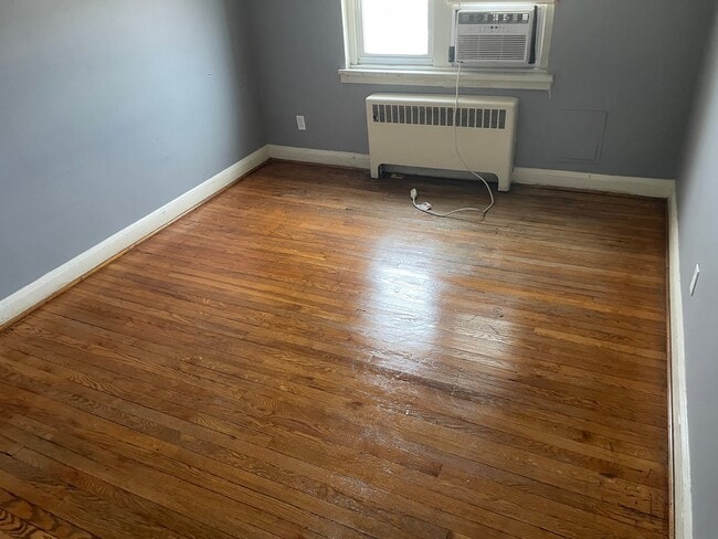 Photo - 3038 Federal St Unit 2