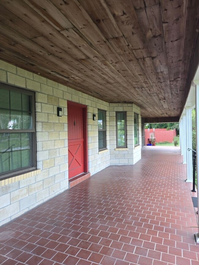 Photo - Charming Single Family Home with Beautiful...