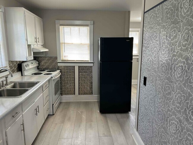 Photo - 2645 Fairburn Rd SW