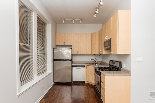 2207 W Race Ave Unit 1