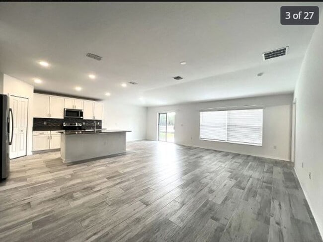 Photo - 4 Bedroom 2 bath home in the Preserves at LPGA for RENT!