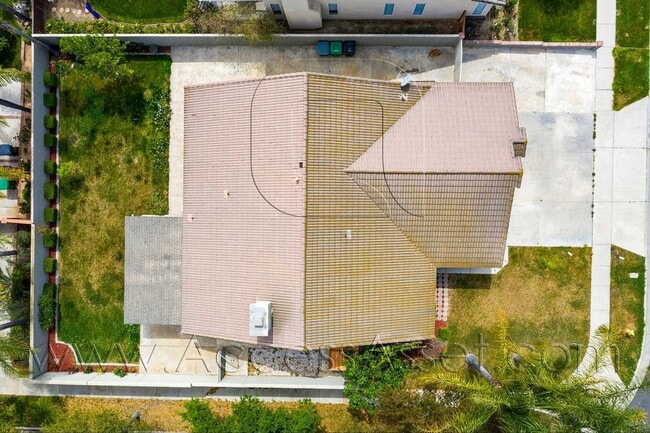 Photo - A Beautiful Corona Home Designed for Open Space and Comfortable Living