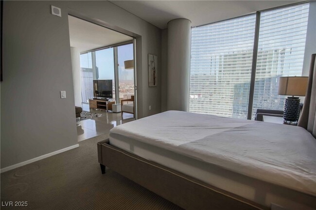 Building Photo - 3726 S Las Vegas Blvd Unit 1906