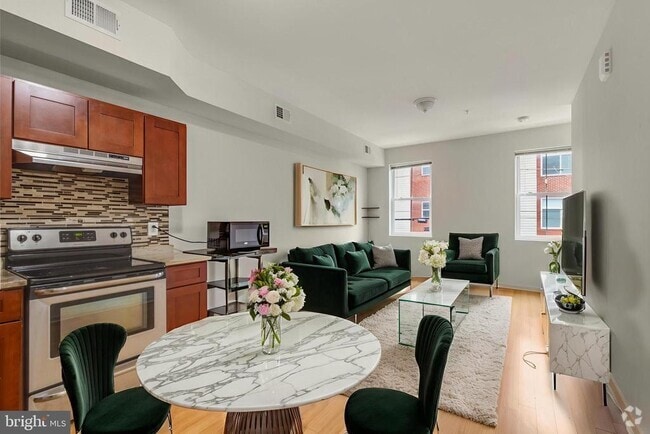 Building Photo - 911 N 19th St Unit B Rental