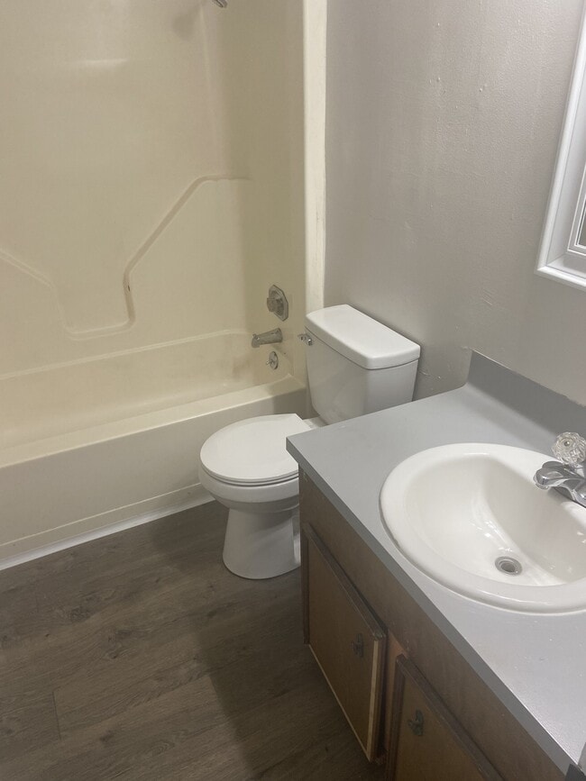 Photo - 801 Forest Hollow Unit 6