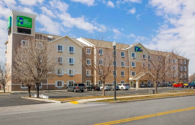 Building Photo - Furnished Studio-Provo - American Fork Rental