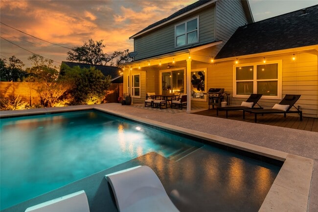 4205 Alexandria Dr