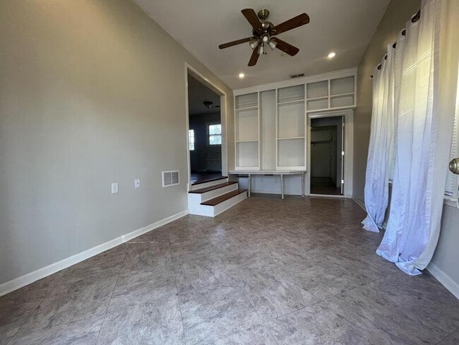 Photo - 548 Mineral Rd