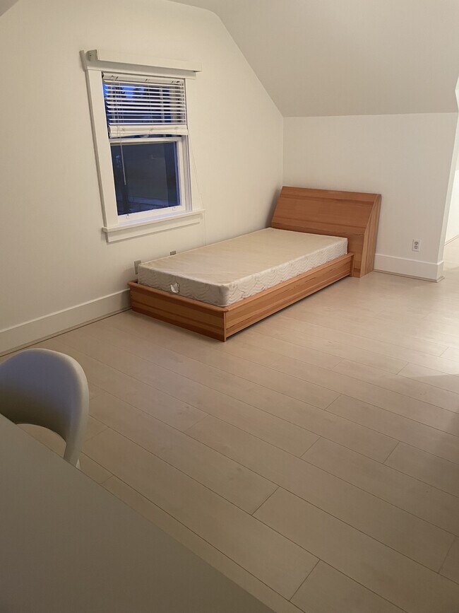 Photo - 3550 W 39th Ave