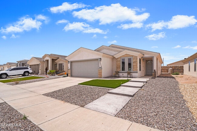 Photo - 15220 Apex Ct