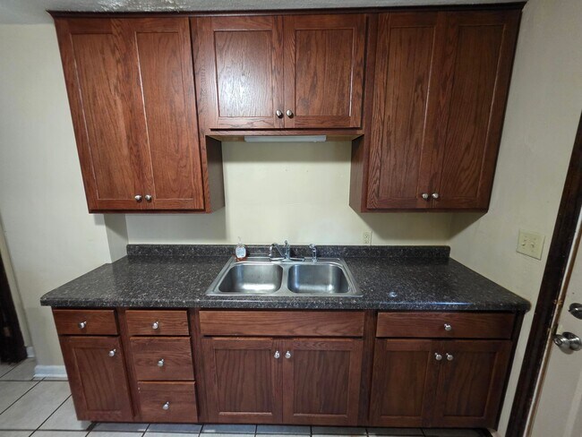 Photo - 626-628 Ripley Ave Unit 628 Ripley Ave