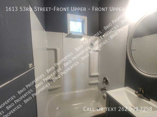Photo - 1613 53rd St Unit Front Upper