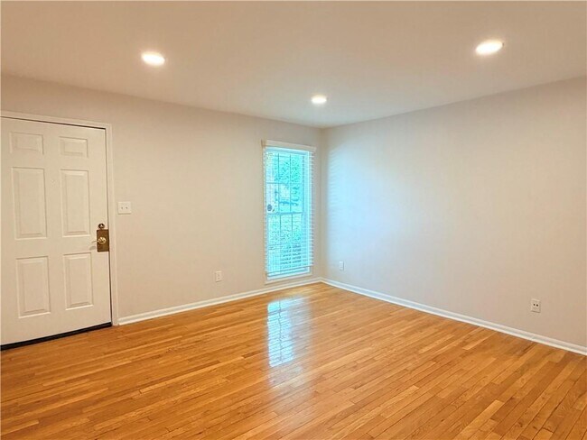 Photo - 1166 Booth Rd SW Unit 505