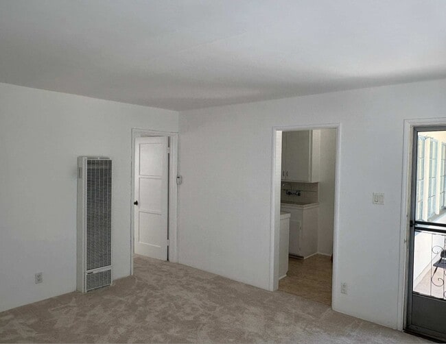 Photo - 15912 W Sunset Blvd