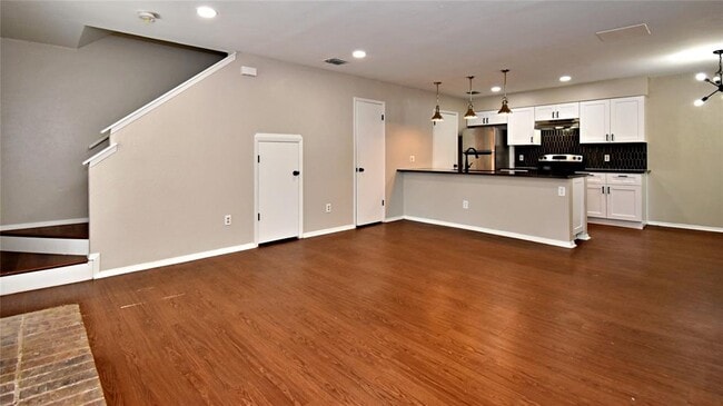 Photo - 4411 Whispering Valley Dr