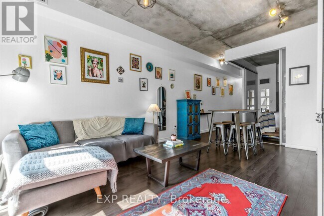 Photo - 8 Gladstone Ave Unité 412