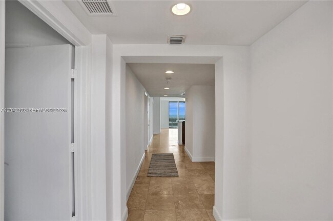 Photo - 15051 Royal Oaks Ln Unit 2603