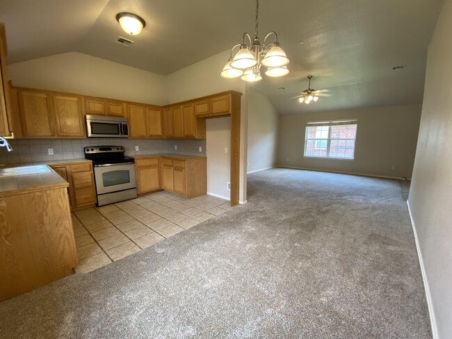 Photo - 4100 Applegate Dr