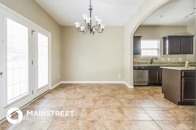 Photo - 762 Holland Ridge Dr