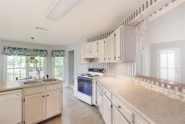 Photo - 1097 Kearney Ln