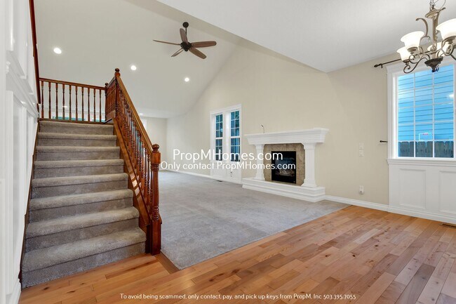 Photo - Luxury Four Bedroom Home in Oregon City!