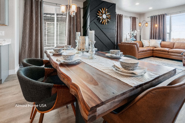 Building Photo - 572 Lewski Ln