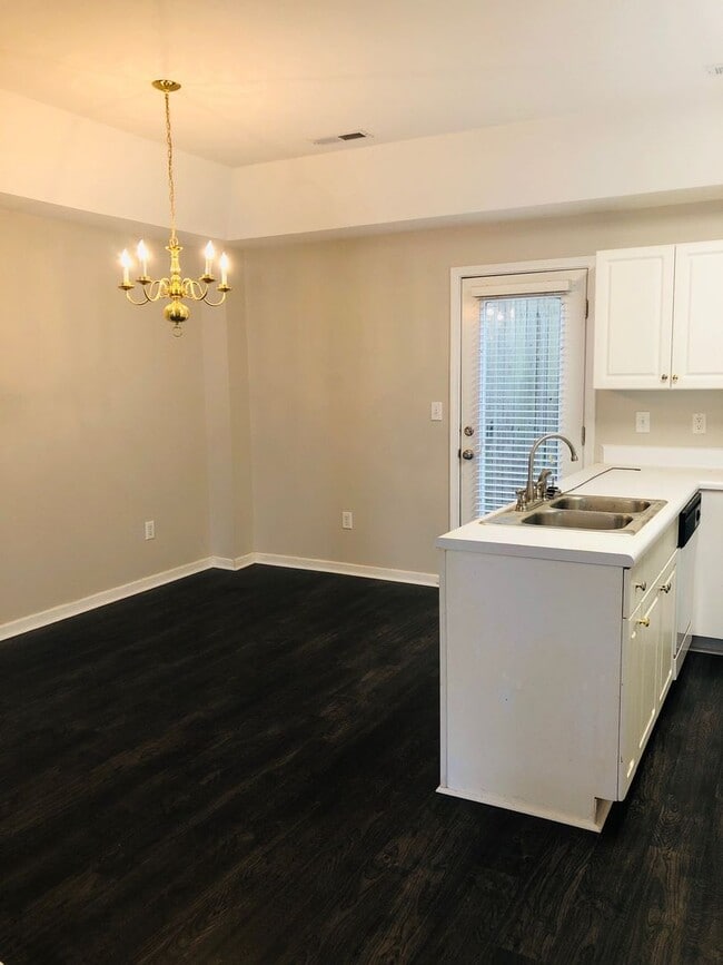 Photo - Close to Downtown Greer - this is a Fantas...
