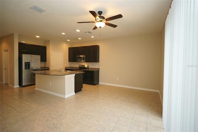 Photo - 6938 Towne Lake Rd