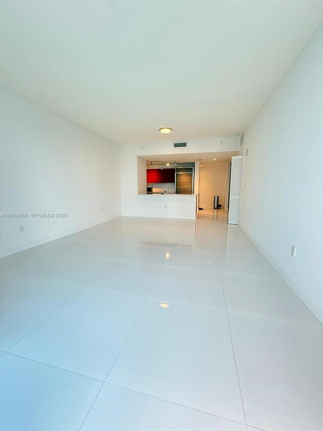 Building Photo - 1100 S Miami Ave Unit 4103