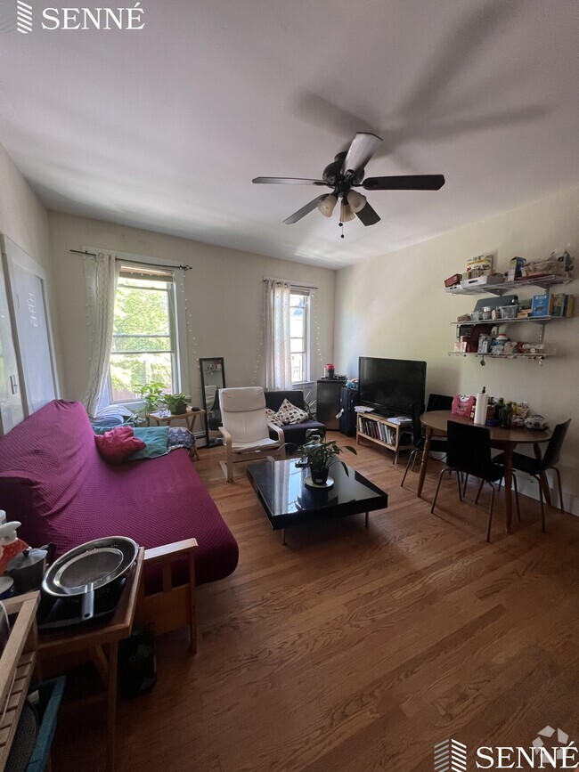 Building Photo - 1199 Cambridge St Unit 3 Rental