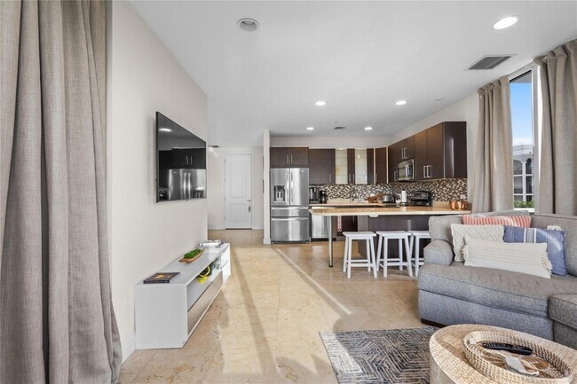 Photo - 120 SE 19th Ave Condo Unit 404