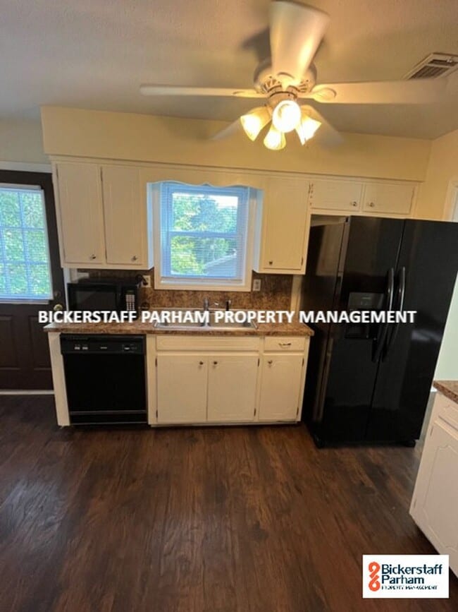 Photo - 3902 Leisure Ave