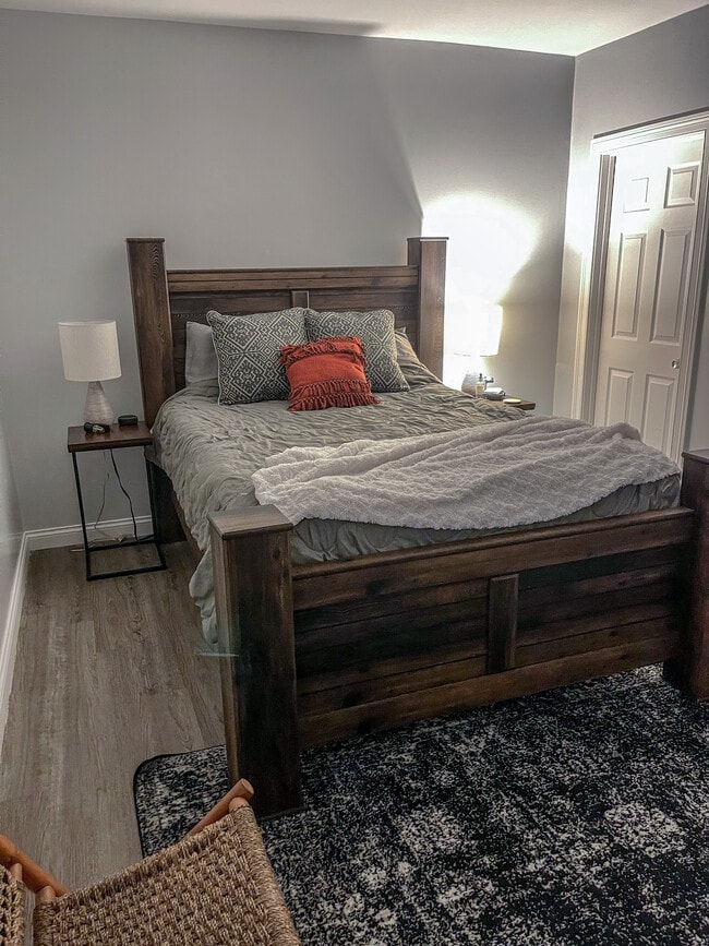 Bedroom - 11 N Miami St Unit 1