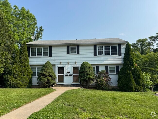 Building Photo - 37 Caswell Ave Rental