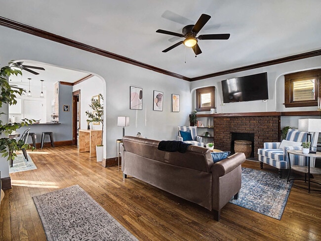 Photo - 10619 Bernard Ave Unidad SI ID1496050P