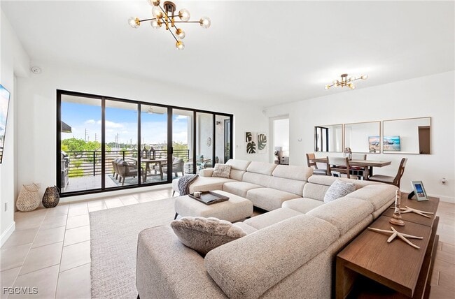 Photo - 1125 Central Ave Unidad 463