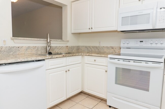 Photo - 4270 Calinda Ln