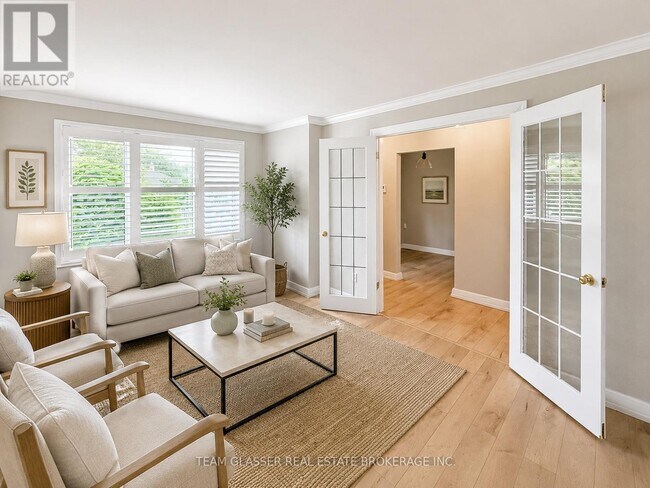 Photo - 63 Elliott St