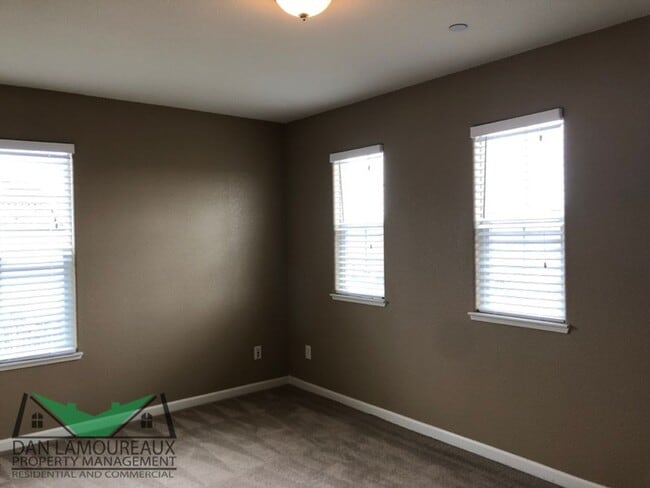 Photo - Two story in Springlake Community FOR RENT