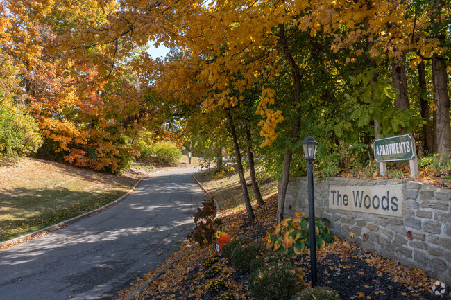 Photo - The Woods of Oakbrook Apartments