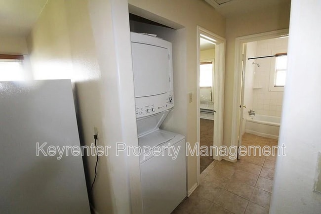 Photo - 403 Babb Dr Unit 401