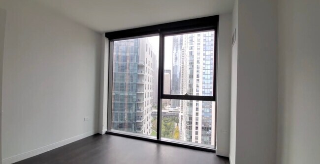 Photo - 177 N Harbor Dr Unit 806