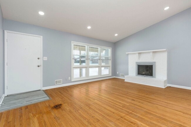 Photo - 3704 Greenwich Rd