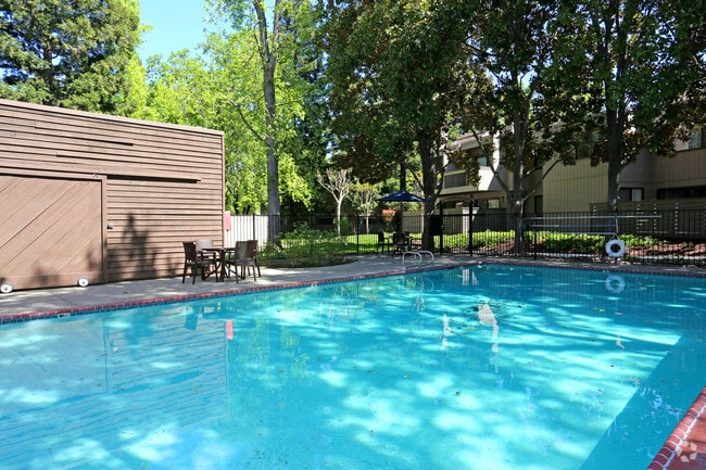 The Orchard Apartments