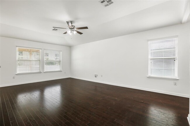 Photo - 18105 Bandelier Dr